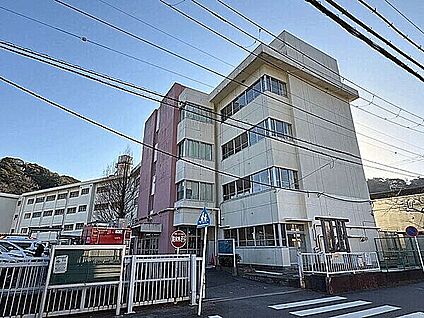 逗子市立久木中学校 1936m