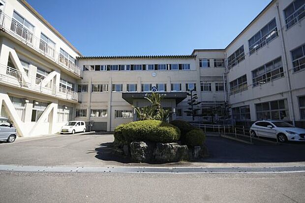 一宮市立富士小学校（約730m）