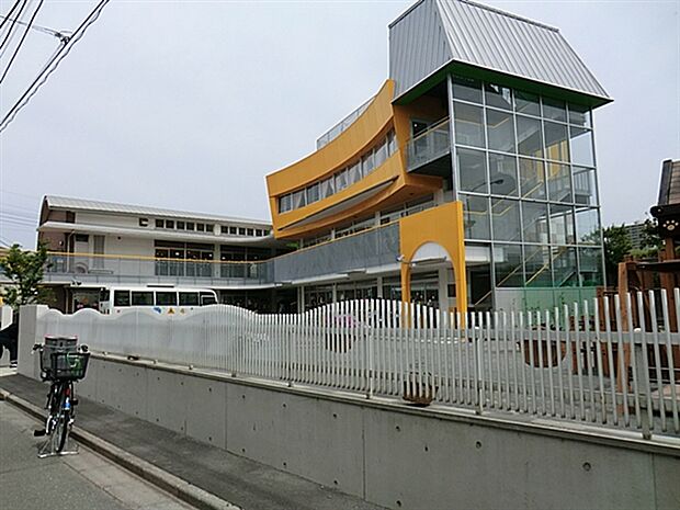 平間幼稚園（約755m）