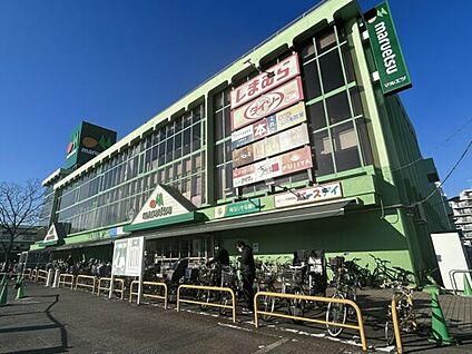 マルエツ朝霞店 357m