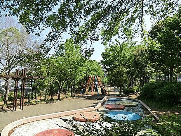 領家公園(約1,200m)