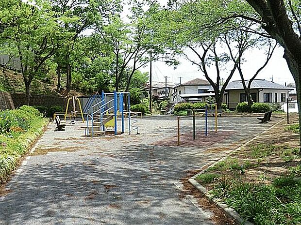 下倉田第一公園(約1,498m)