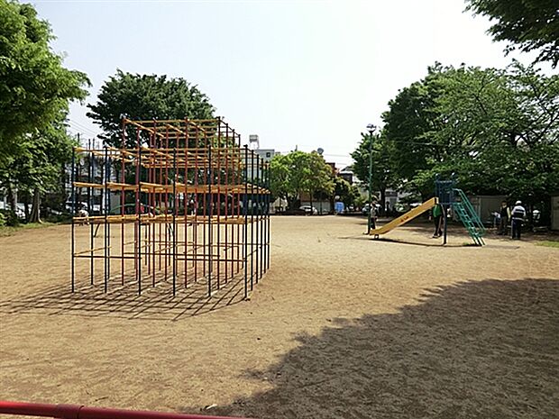 鳩ヶ谷緑町2丁目公園(約974m)