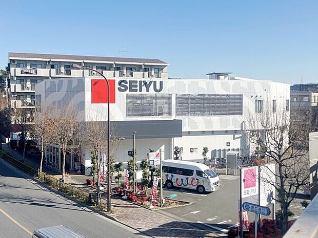 西友豊玉南店(約359m)