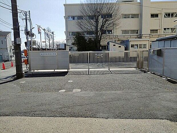 横浜市立今宿小学校(約1,215m)