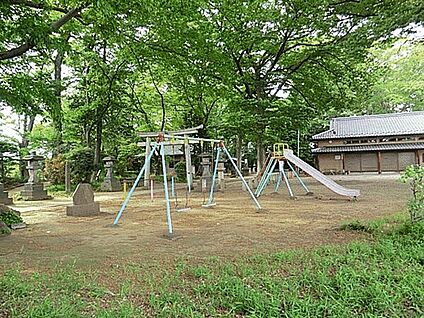 氷川神社児童遊園地 601m