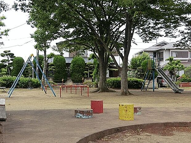 北通公園(約537m)