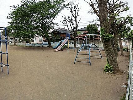 大成２丁目公園 889m