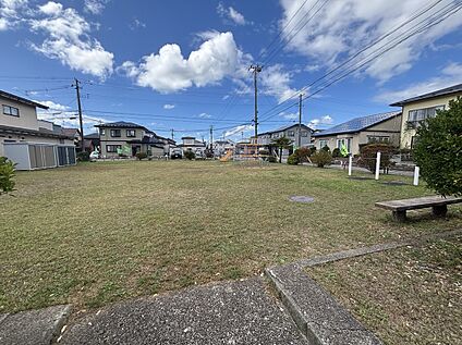 外旭川在家第一児童遊園地 60m
