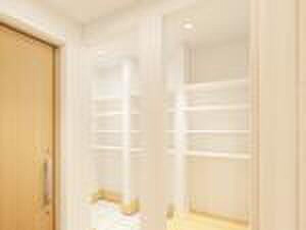 【玄関土間収納】ベビーカーなど外で使うアイテムも汚れを気にせずすっきり収納※完成イメージ画像