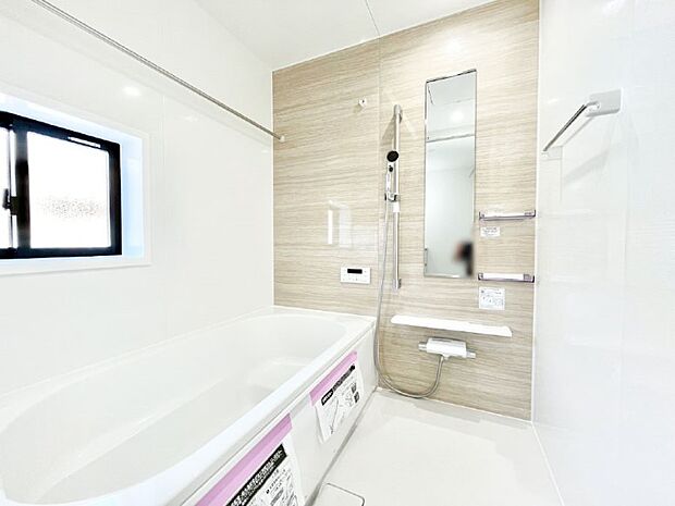 【浴室】浴室乾燥機付きのバスルームでいつでも快適なバスタイムが楽しめます!