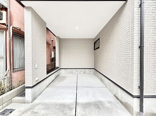 【駐車場】生活に欠かせない駐車スペース。