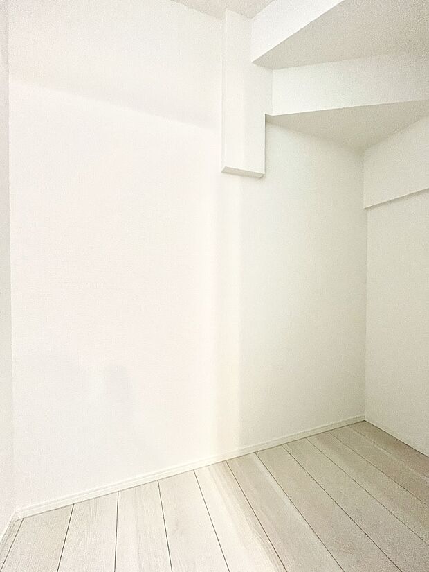 【その他設備(リネンスペース)】◆１号棟◆便利なリネン庫で、スッキリした使いやすい洗面室に  