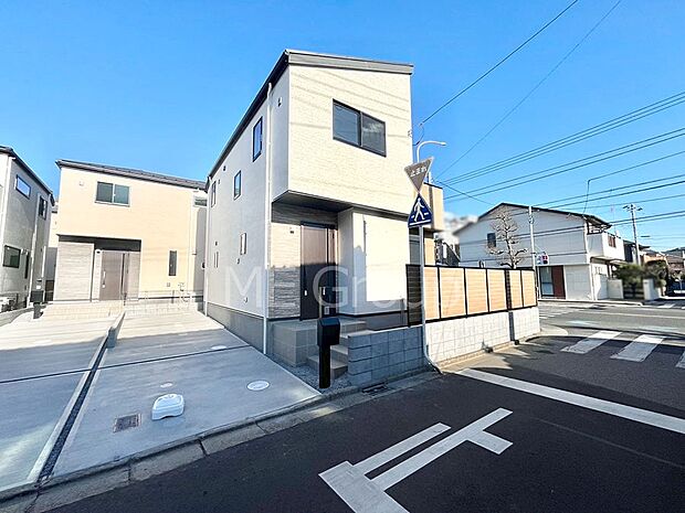 【現地外観写真】溢れる陽光でご家族の笑顔も輝く