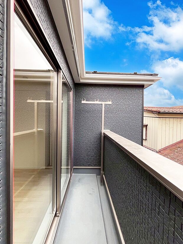 【バルコニー】風通しの良いバルコニー