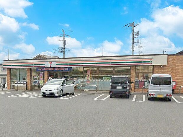 セブン-イレブン 四街道物井店（約900m）
