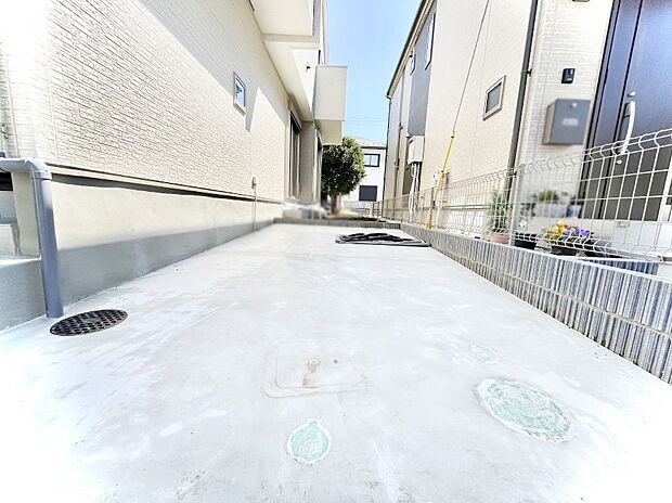 【駐車場】生活に欠かせない駐車スペース。