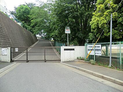 船橋市立高根東小学校 1300m