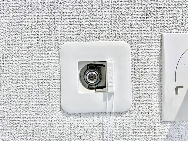 【冷暖房・空調設備(ガスコンセント)】洗面所にガスコンセントを設置！ガス式の衣類乾燥機が使用できますね