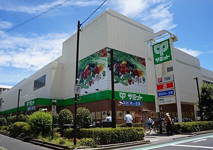 サミットストア 江戸川区役所前店 700m