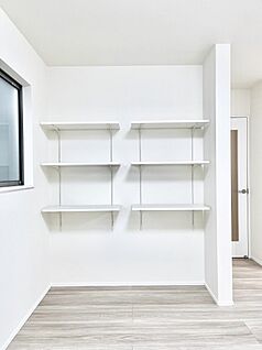 その他設備(リビング収納)