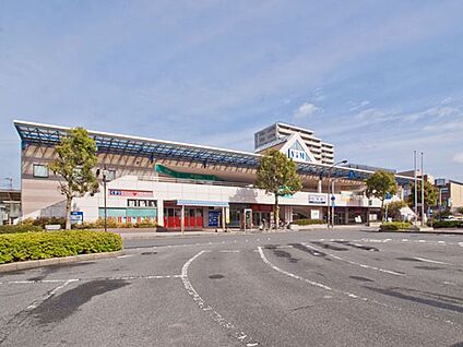 京成臼井駅 1900m