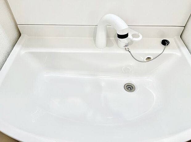 【その他設備(シャワー水栓)】ハンドシャワー付き!使いやすい洗面台。