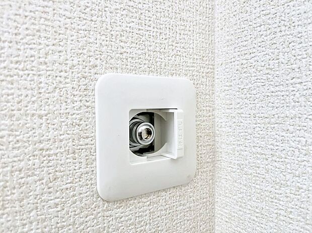 【冷暖房・空調設備(ガスコンセント)】洗面所にガスコンセントを設置！ガス式の衣類乾燥機が使用できますね
