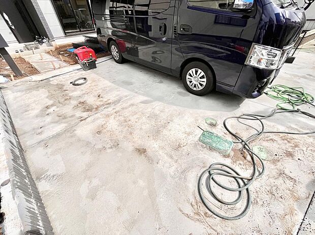 【駐車場】生活に欠かせない駐車スペース。