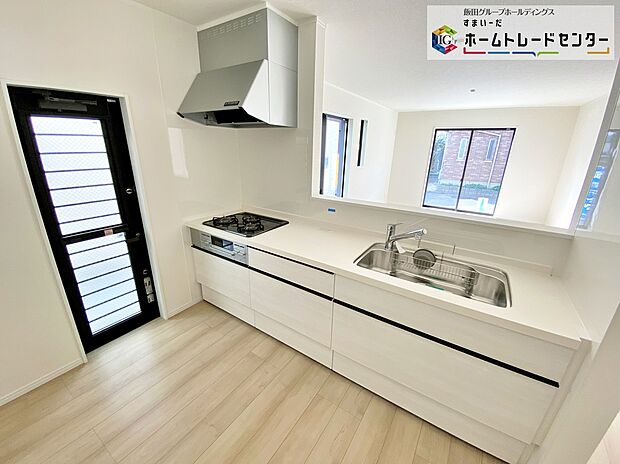 ☆物件の陽当りや通風・仕様設備やお部屋の大きさの比較、近隣・周辺環境や街並みなど、資料には掲載していない情報が現地にはたくさんあります。ぜひ、建物だけでなく周辺環境もご確認ください！