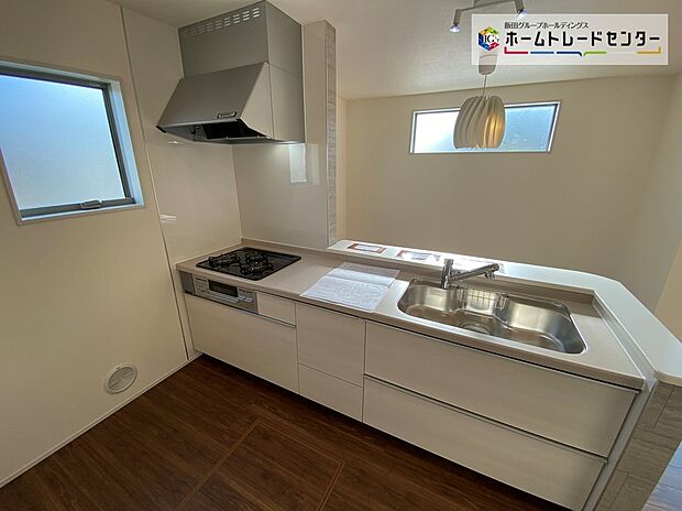 資料送付・ご見学即対応いたします。建物完成しておりますので、室内ご内覧いただけます。ご不明点等、スタッフがしっかりと説明させていただきますので、安心して現地をご覧ください。