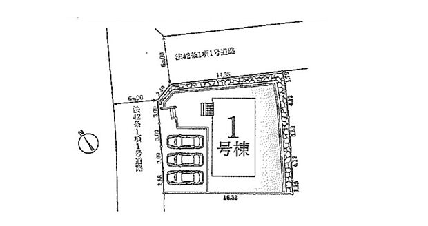 二方向からの通風・採光を得られる☆人気の角地！！
お車は並列・3台駐車可能☆
前面道路が6ｍで間口も広いので、駐車しやすいですね♪