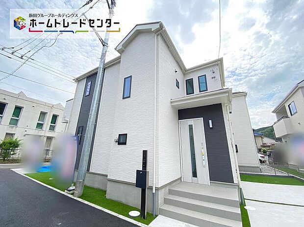 青梅裏宿町・全5棟のご紹介です♪
教育施設まで徒歩圏内で子育て世帯にもオススメです！
お住まいにより、WIC付きのプランも！
日当たりの良いバルコニーでは、洗濯物も良く乾きます◎