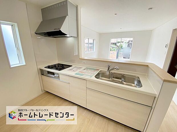 ☆System Kitchen☆新居での【始まり】は「生活」という一括りだけに収まりません。【スローライフ】【快適空間】【絶える事ない笑顔】・・ すべてを凝縮した珠玉の【始まり】をここから迎えます♪