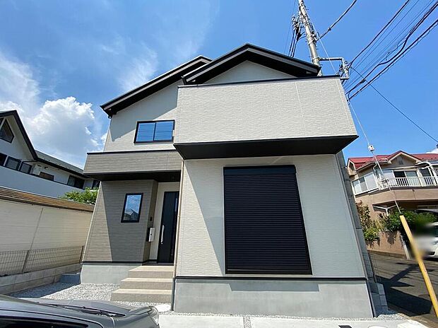 【現地外観写真】☆お住い探しの際は『すまいーだ』もご覧ください♪当社は飯田グループホールディングスの直営販売窓口です。飯田グループ以外の提携業者様の物件もセレクトしご紹介しています。安心安全のお取引をお約束致します。