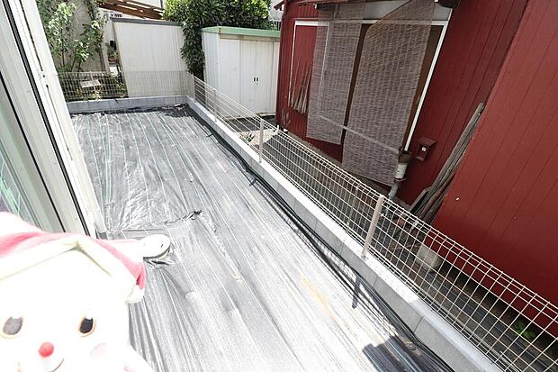 【庭】戸建て住宅ならではの長所《お庭》付！お子様と遊んだり家庭菜園を始めてみたり…。お家時間が益々充実しそうですね♪