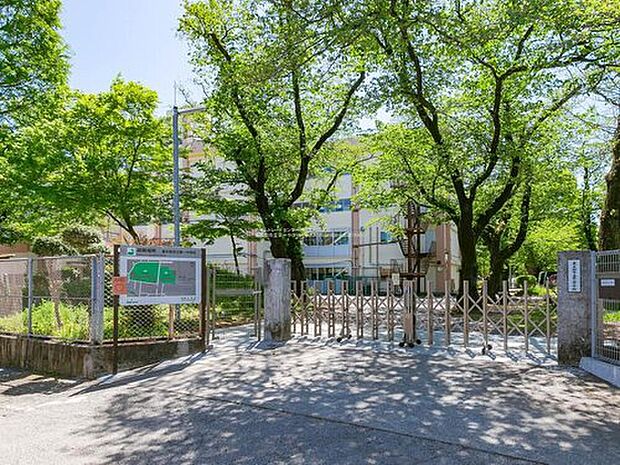 東大和市立第一中学校(約1,600m)