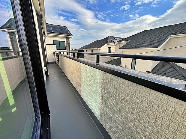 【☆Balcony☆ 】☆ただ「住まう」だけではございません。気持ち良く住んで欲しい気持ちをこめて…☆お住まいの事、住まう街の事、お金の事、何でもご相談下さいませ♪