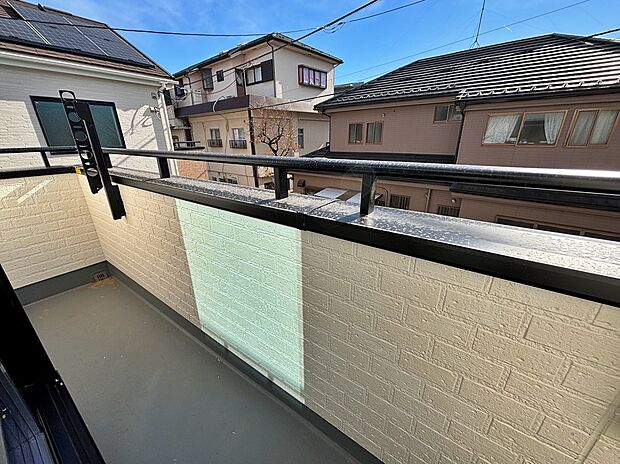 【現地外観写真】気になった物件すぐにご見学対応させていただきます♪平日・お仕事帰りなど、いつでもご案内可能です♪周辺環境と併せて、実際に現地をご確認ください♪