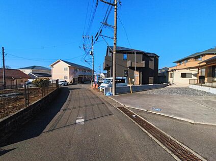 前面道路含む現地写真