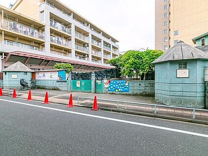上砂保育園 2500m(徒歩32分/車で5分)