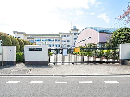 武蔵村山市立第四中学校 700m (徒歩9分)