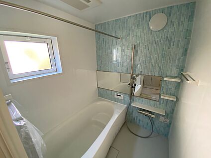 ☆System　Bath☆ 半身浴も楽しめる一坪タイプの浴室