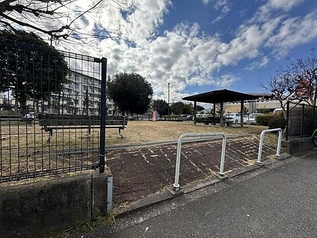 田中町三丁目児童遊園（約1,200m）