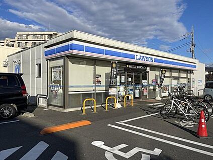 ローソン昭島東町三丁目店 450m(徒歩6分)