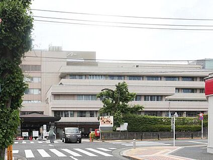青梅市立青梅総合医療センター 2600m(徒歩33分/車7分)