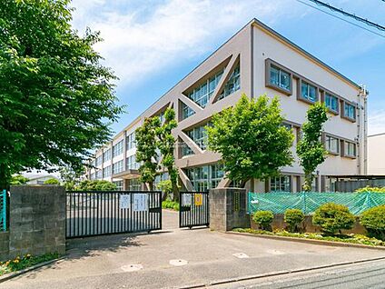 昭島市立玉川小学校 550ｍ(徒歩7分)