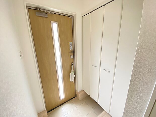 【☆Entrance☆ 】☆ひとたび扉を開けばそこに待っているのは上質な空間とマイホームでの新生活をイメージさせる優雅なひととき。「この家なら…」ではなく「ここに住みたい♪」と思う感動をお届けいたします。