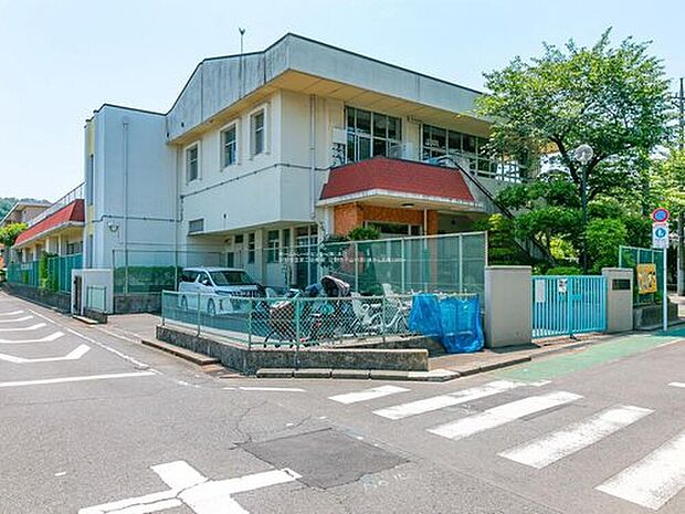 日野市立第二幼稚園(約1,300m)