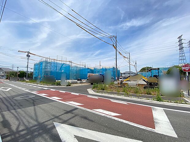 【前面道路含む現地写真】当日のご見学予約も承ります。同じものは2つとない「夢のマイホーム」との出会いが待っているかもしれません。